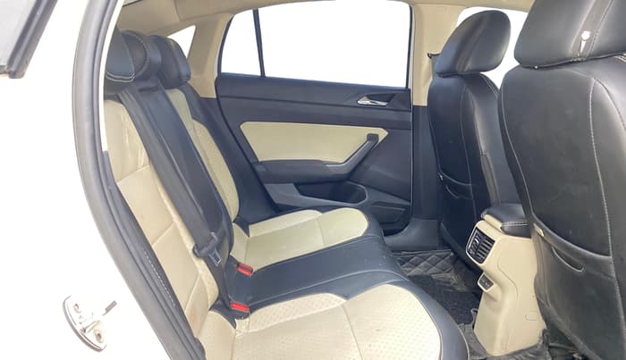2023 Skoda SLAVIA AMBITION 1.0L TSI MT, Petrol, Manual, 48,764 km, Right Side Rear Door Cabin