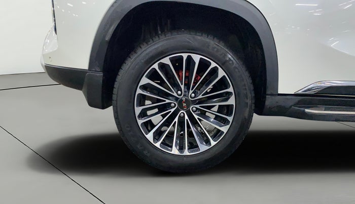 2023 Maruti Grand Vitara DELTA SMART HYBRID, Petrol, Manual, 22,083 km, Right Rear Wheel