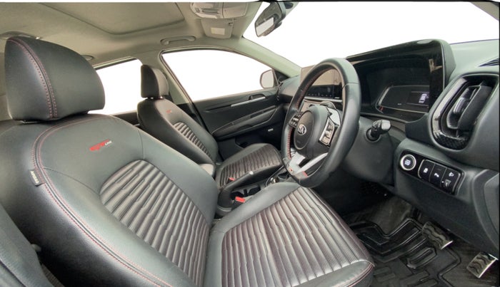 2021 KIA SONET GTX PLUS 1.0 DCT, Petrol, Automatic, 17,327 km, Right Side Front Door Cabin