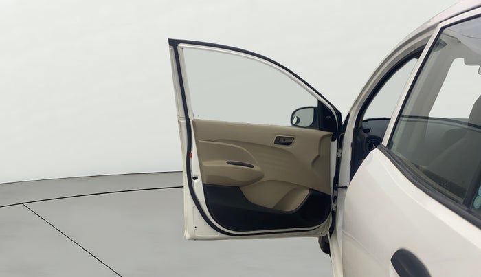 2019 Hyundai NEW SANTRO ERA, Petrol, Manual, 41,814 km, LHS Front Door