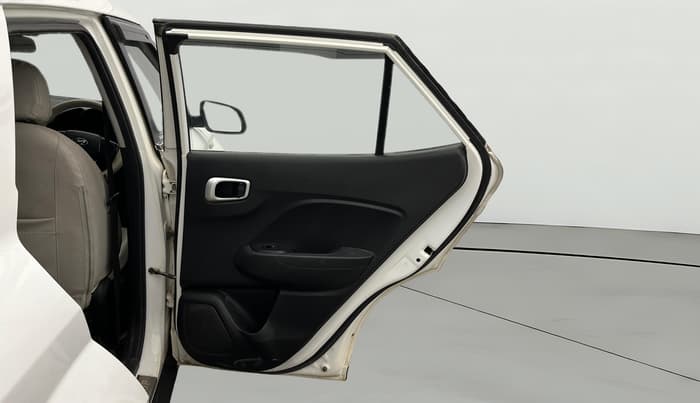 2021 Hyundai VENUE S 1.2, Petrol, Manual, 36,784 km, RHS Rear Door