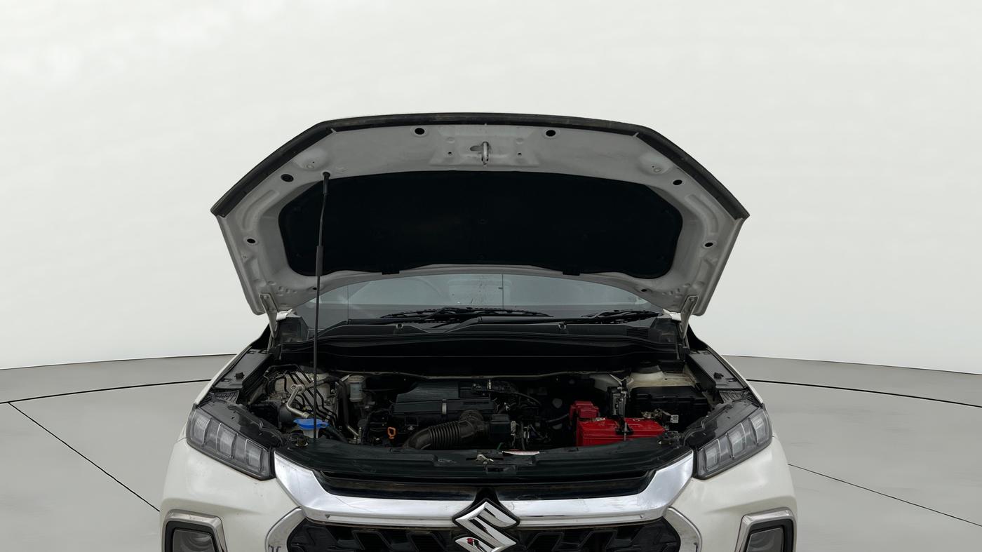 2022 Maruti Grand Vitara ALPHA SMART HYBRID AT, Petrol, Automatic, 33,060 km, Open Bonet