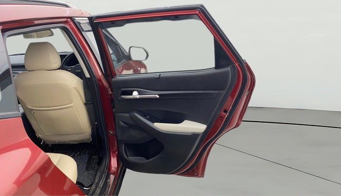 2023 KIA SELTOS HTK PLUS 1.5 DIESEL IMT, Diesel, Manual, 47,665 km, RHS Rear Door