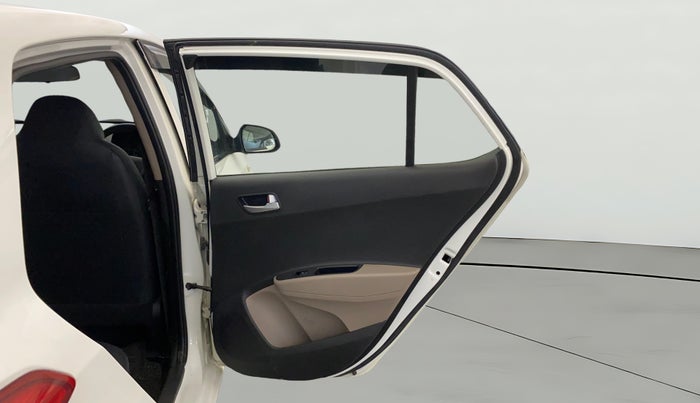 2018 Hyundai Grand i10 SPORTZ 1.2 KAPPA VTVT, CNG, Manual, 56,338 km, RHS Rear Door