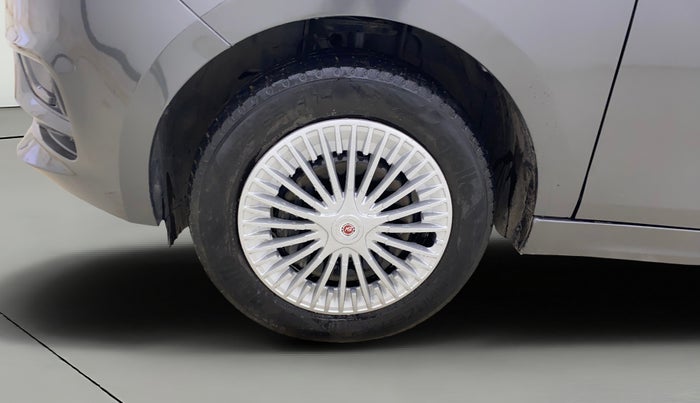 2020 Tata Tiago XT PETROL, Petrol, Manual, 38,440 km, Left Front Wheel