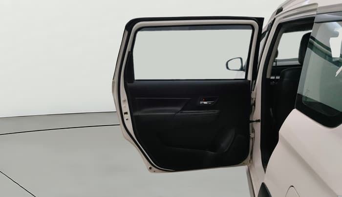 2021 Maruti XL6 ZETA MT, Petrol, Manual, 1,50,160 km, LHS Rear Door