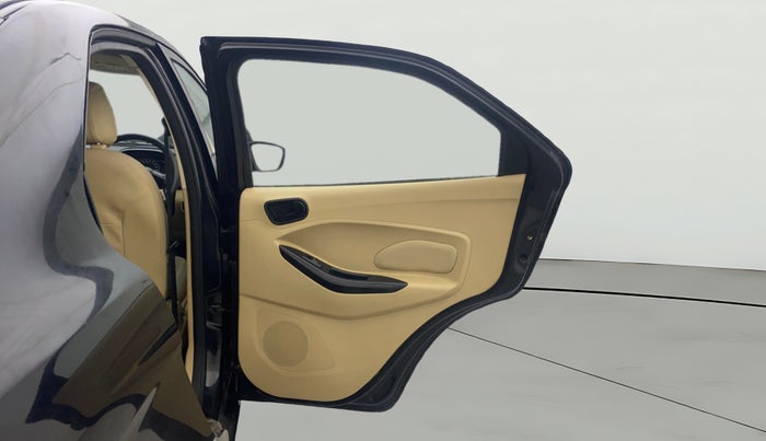 2017 Ford Figo Aspire TITANIUM 1.2 PETROL, Petrol, Manual, 42,174 km, RHS Rear Door