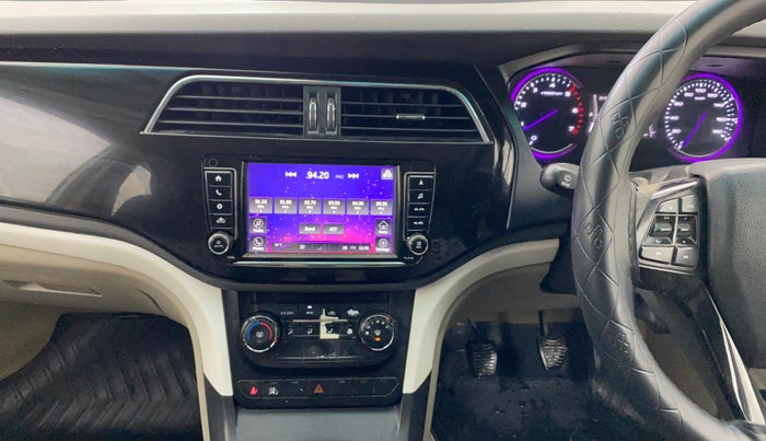 2018 Mahindra MARAZZO M6 8 STR, Diesel, Manual, 1,44,295 km, Air Conditioner