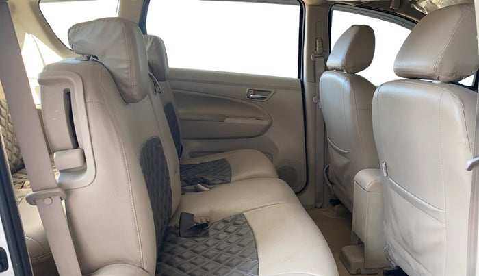 2018 Maruti Ertiga VXI AT, Petrol, Automatic, 58,080 km, Right Side Rear Door Cabin