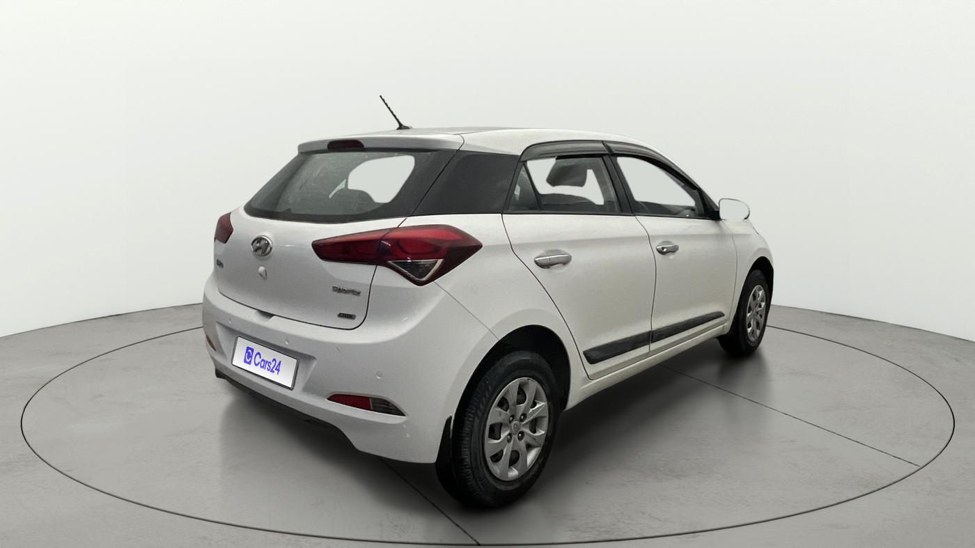 2016 Hyundai Elite i20 SPORTZ 1.4 CRDI, Diesel, Manual, 83,703 km, Right Back Diagonal