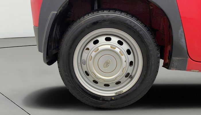 2018 Mahindra KUV 100 NXT K2 P 6 STR, CNG, Manual, 17,112 km, Right Rear Wheel