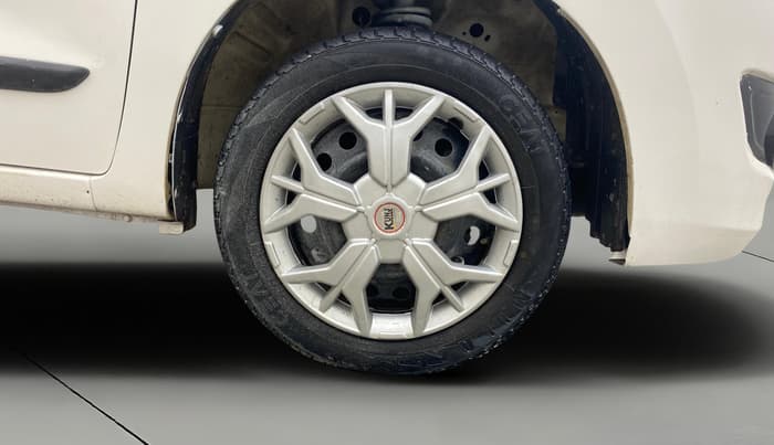 2015 Maruti Wagon R 1.0 VXI, Petrol, Manual, 58,548 km, Right Front Wheel
