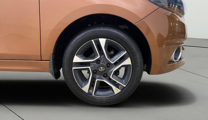 2017 Tata TIGOR XZ (O) PETROL, Petrol, Manual, 37,177 km, Right Front Wheel