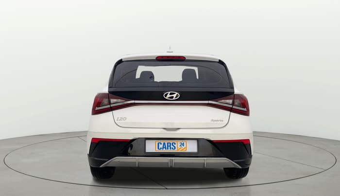 2023 Hyundai NEW I20 SPORTZ 1.2 MT, Petrol, Manual, 34,104 km, Back/Rear