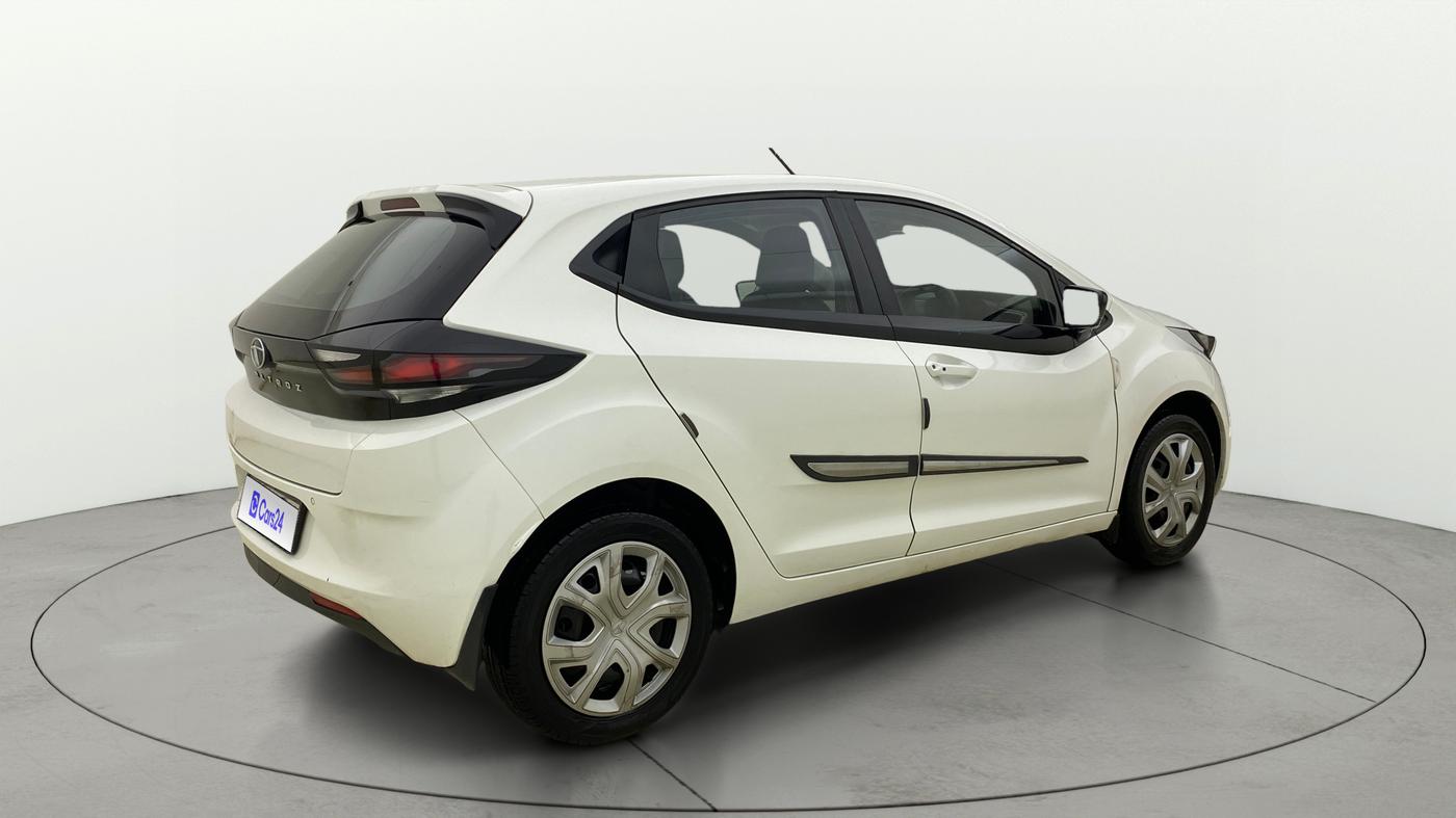 2022 Tata ALTROZ XT PETROL, CNG, Manual, 79,349 km, Right Back Diagonal