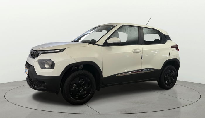 2025 Tata PUNCH Adventure Plus, Petrol, Manual, 2,531 km, Left Front Diagonal