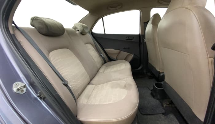 2017 Hyundai Xcent E, Petrol, Manual, 78,562 km, Right Side Rear Door Cabin