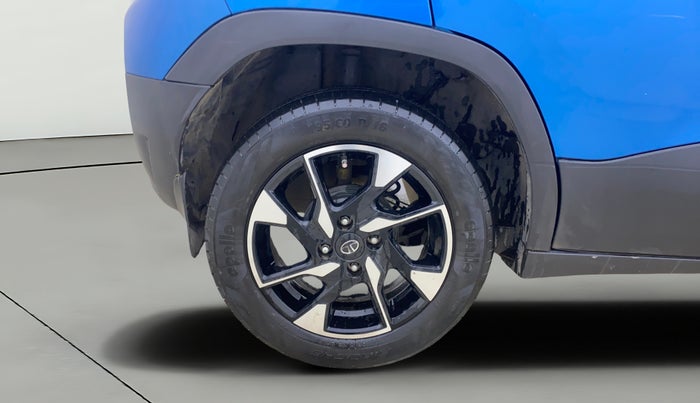 2021 Tata PUNCH CREATIVE  1.2 RTN DUAL TONE, CNG, Manual, 57,267 km, Right Rear Wheel