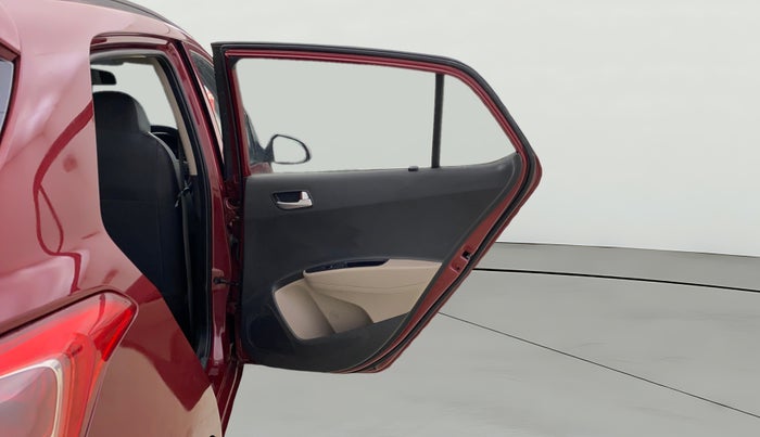 2015 Hyundai Grand i10 ASTA AT 1.2 KAPPA VTVT, Petrol, Automatic, 33,420 km, RHS Rear Door