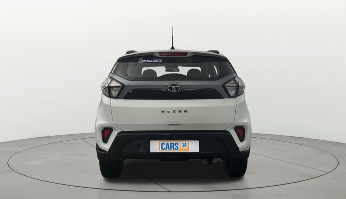 2021 Tata NEXON XM SUNROOF PETROL, Petrol, Manual, 33,975 km, Back/Rear