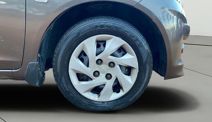 2013 Honda Amaze 1.5L I-DTEC S, Diesel, Manual, 34,879 km, Right Front Wheel