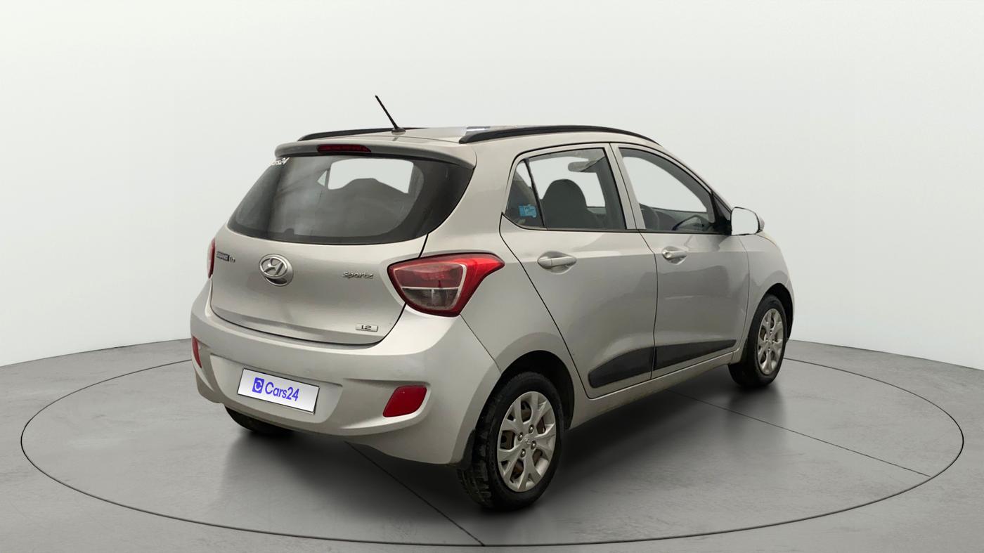 2016 Hyundai Grand i10 SPORTZ 1.2 KAPPA VTVT, Petrol, Manual, 23,734 km, Right Back Diagonal