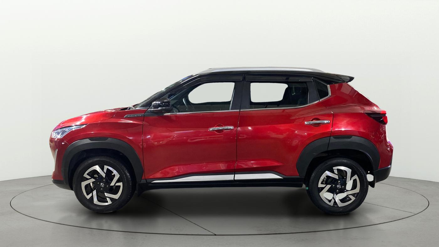 2024 Nissan MAGNITE XV PREMIUM DUAL TONE, Petrol, Manual, 17,291 km, Left Side