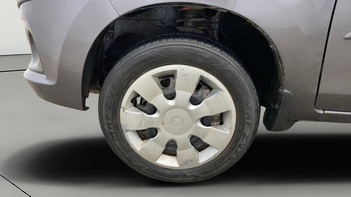 2018 Maruti Alto K10 VXI, Petrol, Manual, 80,766 km, Left Front Wheel
