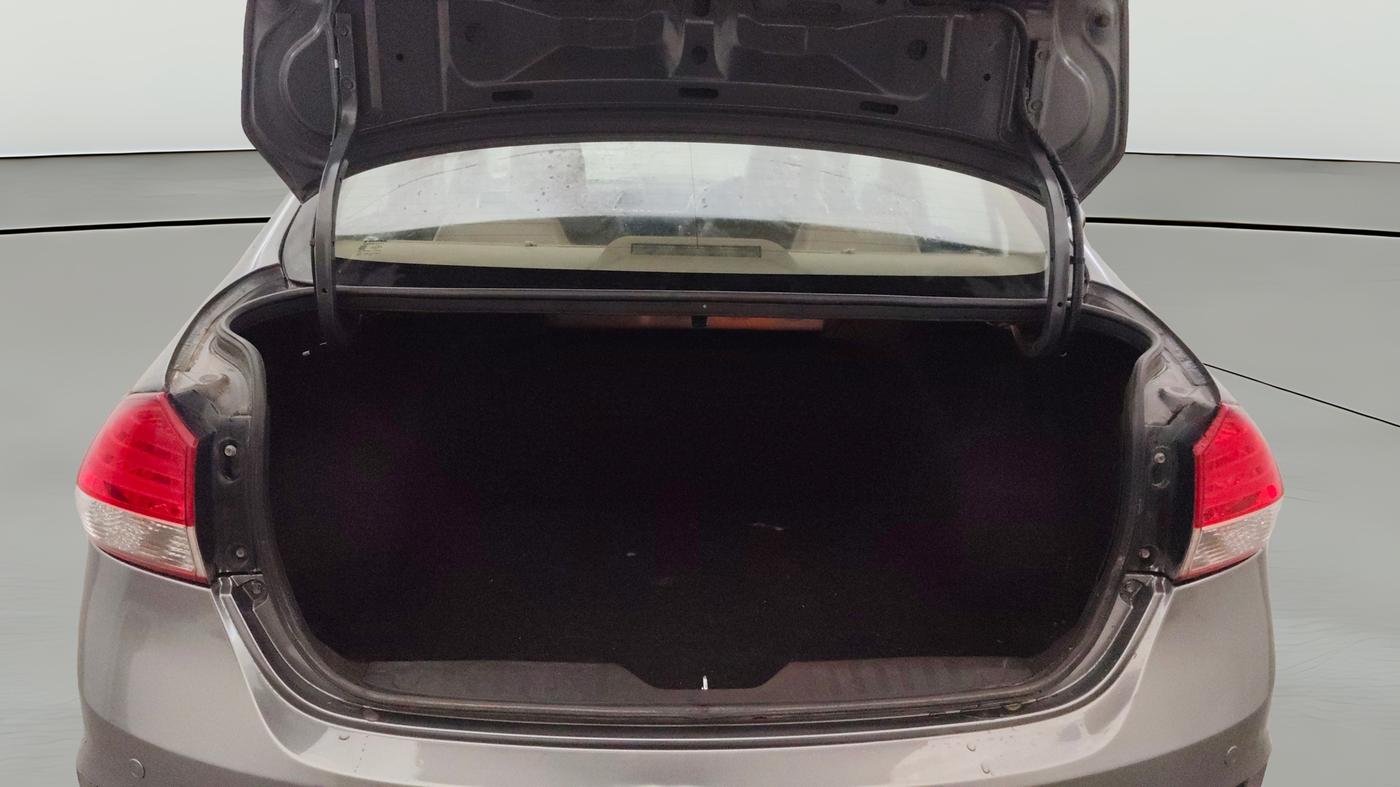 2016 Maruti Ciaz ZXI+, Petrol, Manual, 85,524 km, Boot Open Zoomed View