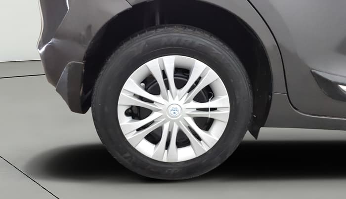 2016 Maruti Baleno DELTA PETROL 1.2, Petrol, Manual, 83,624 km, Right Rear Wheel