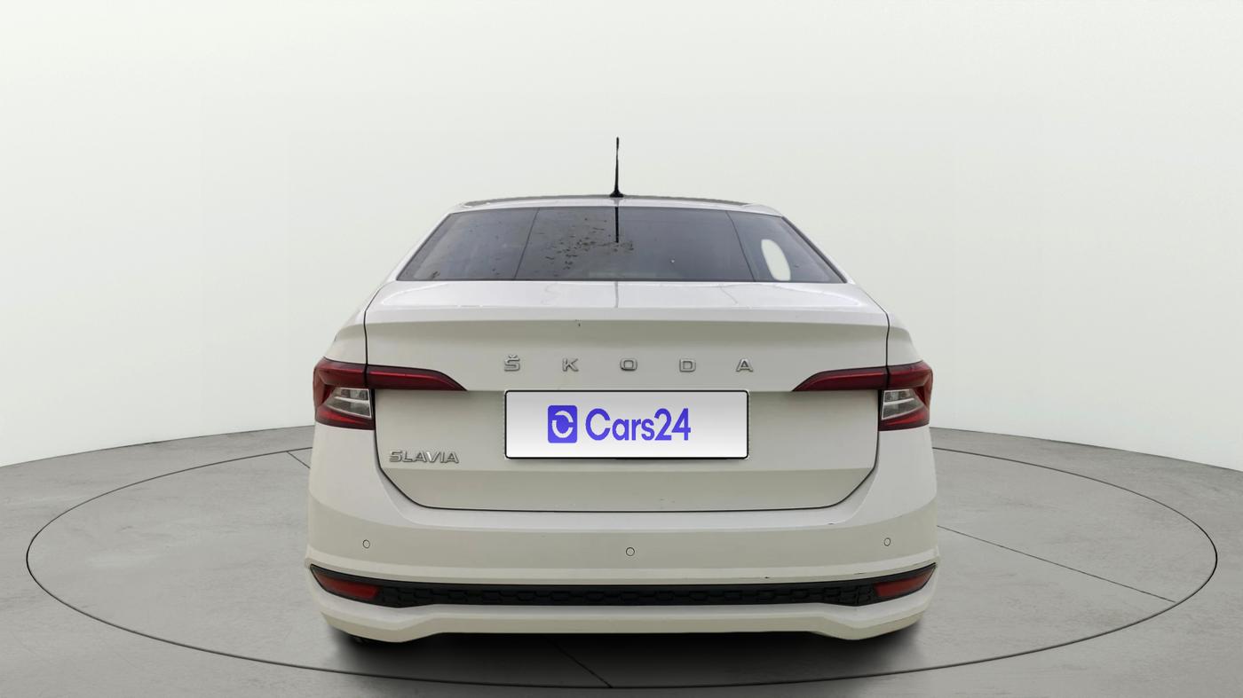 2024 Skoda SLAVIA ACTIVE 1.0L TSI MT, Petrol, Manual, 32,819 km, Back/Rear