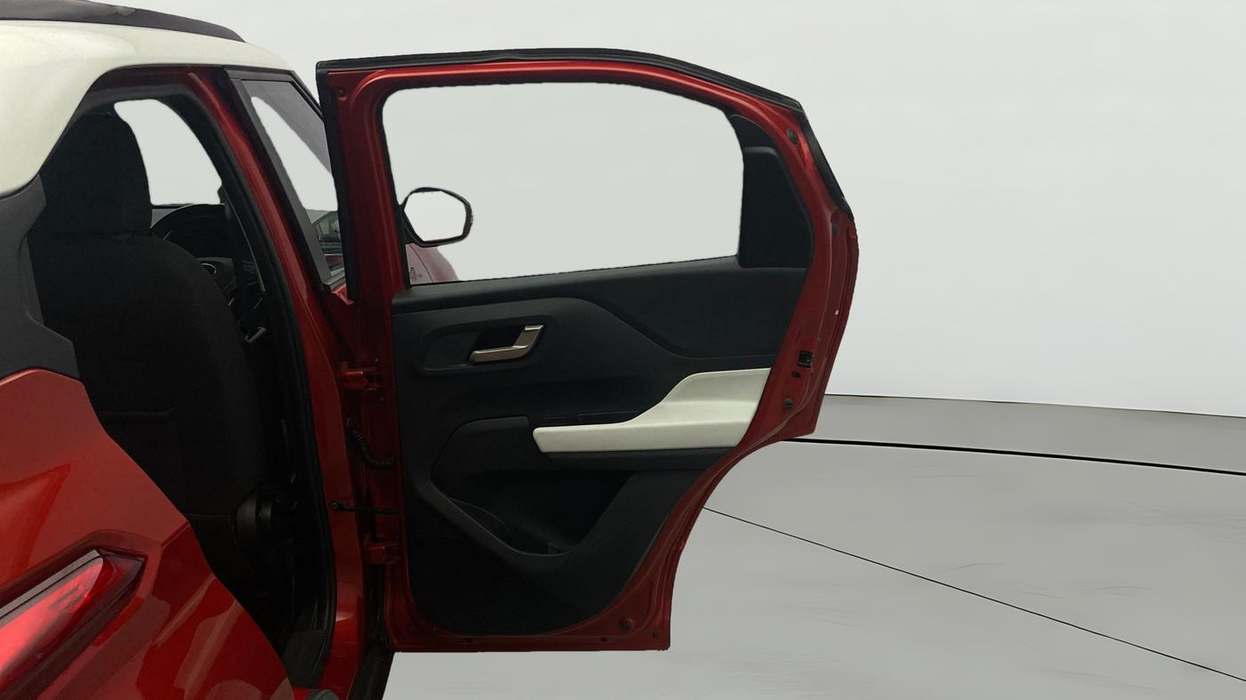 2025 Tata PUNCH Creative Plus (S) AMT, Petrol, Automatic, 19,349 km, RHS Rear Door