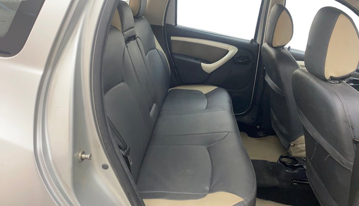 2013 Renault Duster 85 PS RXL DIESEL, Diesel, Manual, 91,073 km, Right Side Rear Door Cabin