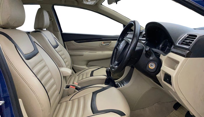 2018 Maruti Ciaz DELTA 1.4 MT PETROL, Petrol, Manual, 39,641 km, Right Side Front Door Cabin