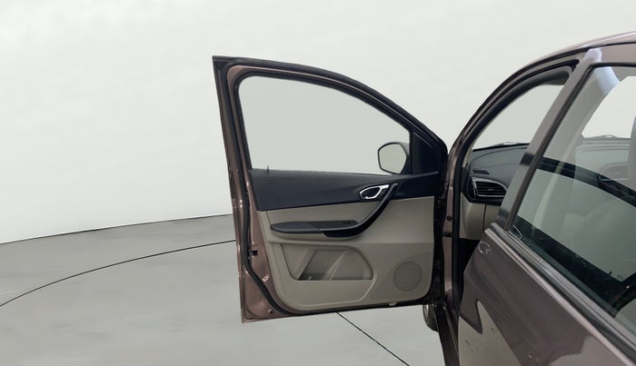2018 Tata Tiago XZ PETROL, Petrol, Manual, 22,113 km, LHS Front Door