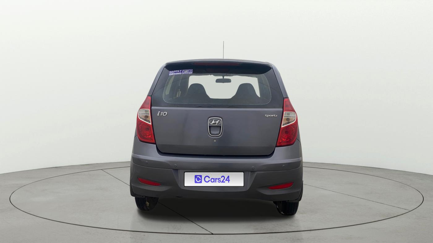 2015 Hyundai i10 SPORTZ 1.1, Petrol, Manual, 84,321 km, Back/Rear