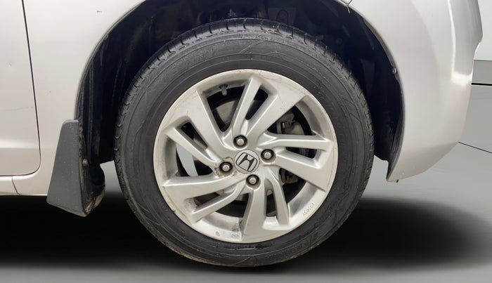 2018 Honda Jazz 1.2L I-VTEC V, Petrol, Manual, 82,275 km, Right Front Wheel