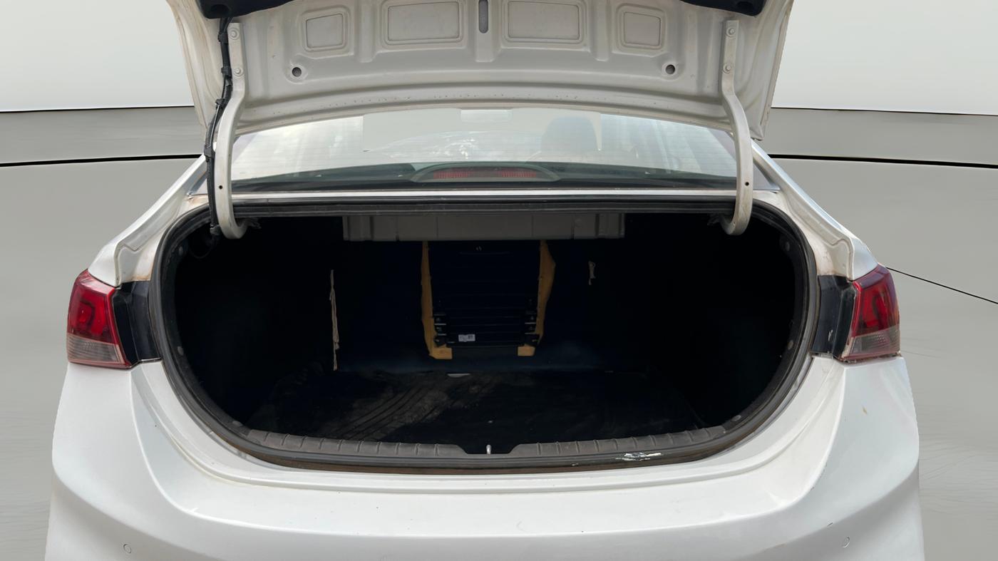 2019 Hyundai Verna 1.6 VTVT SX, Petrol, Manual, 59,233 km, Boot Open Zoomed View