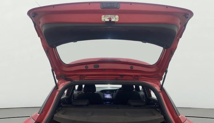 2016 Hyundai i20 Active 1.2 SX, Petrol, Manual, 91,318 km, Boot Door Open