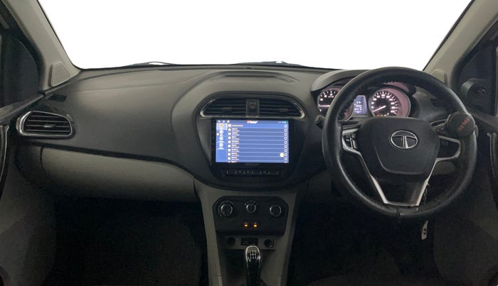 2016 Tata Tiago XZ PETROL, Petrol, Manual, 73,420 km, Dashboard