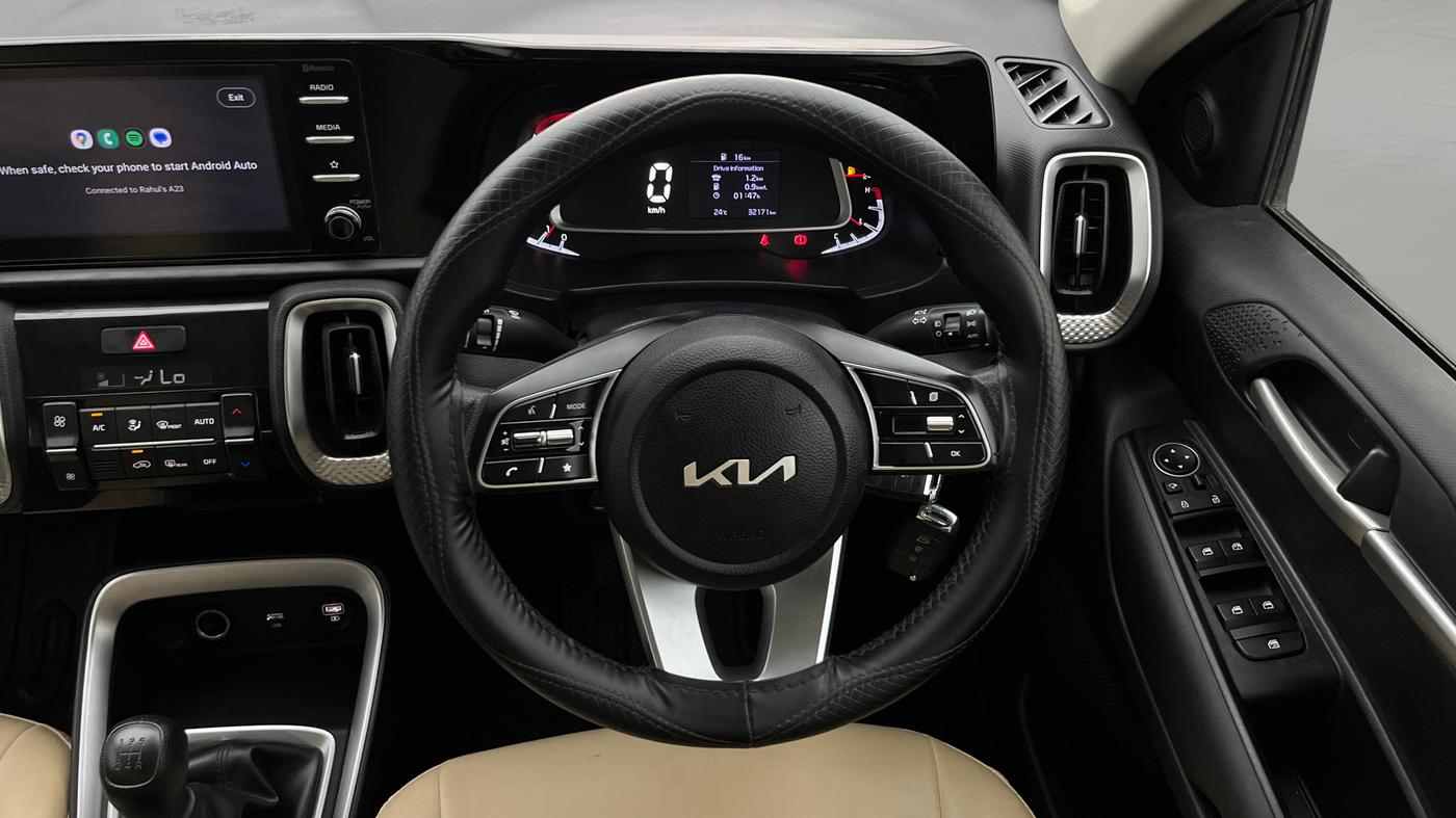 2022 KIA SONET HTK PLUS 1.2, Petrol, Manual, 32,170 km, Steering Wheel Close Up