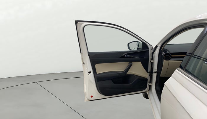 2022 Skoda SLAVIA STYLE 1.0L TSI MT, Petrol, Manual, 27,130 km, LHS Front Door