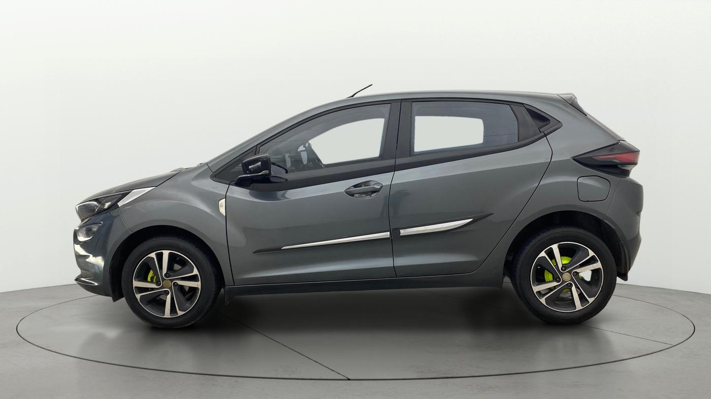 2021 Tata ALTROZ XZ DIESEL, Diesel, Manual, 49,896 km, Left Side