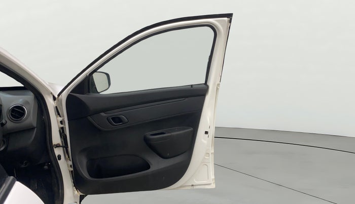 2017 Renault Kwid RXT 0.8, Petrol, Manual, 45,145 km, RHS Front Door