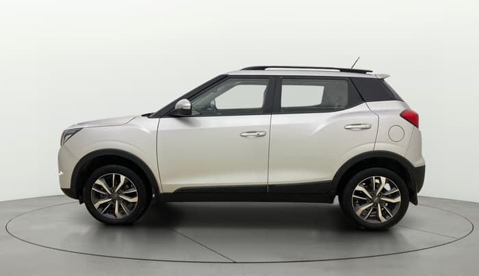 2020 Mahindra XUV300 W8 (O) 1.5 DIESEL, Diesel, Manual, 1,14,378 km, Left Side
