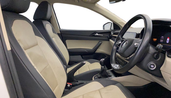 2022 Skoda SLAVIA STYLE 1.0L TSI MT, Petrol, Manual, 58,076 km, Right Side Front Door Cabin