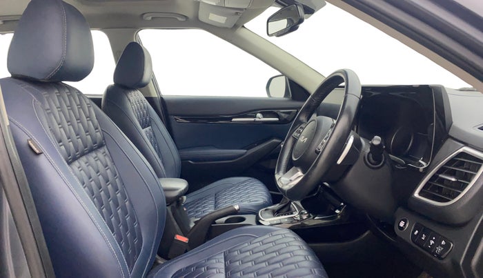 2021 KIA SELTOS X LINE 1.4 PETROL DCT, Petrol, Automatic, 50,082 km, Right Side Front Door Cabin