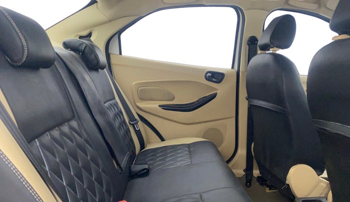 2015 Ford Figo Aspire TREND 1.2 PETROL, Petrol, Manual, 96,534 km, Right Side Rear Door Cabin