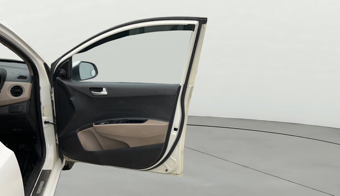 2017 Hyundai Grand i10 SPORTZ 1.2 KAPPA VTVT, Petrol, Manual, 83,853 km, RHS Front Door