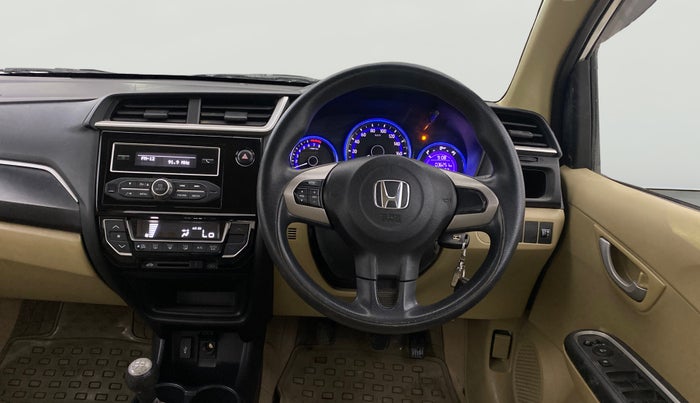 2016 Honda Amaze 1.2L I-VTEC SX, Petrol, Manual, 36,212 km, Steering Wheel Close Up